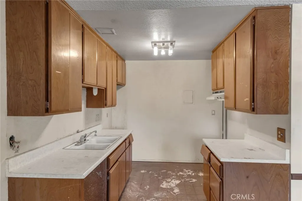 Additional image 66 of 17574 Vandenberg Ln Unit 11, Tustin, CA 92780