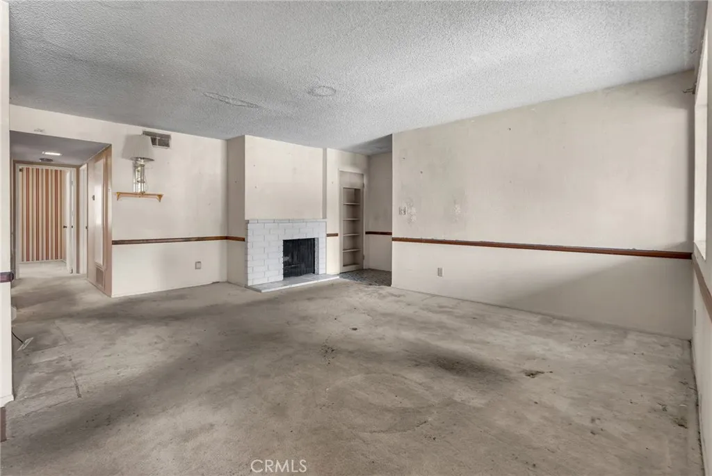 Additional image 59 of 17574 Vandenberg Ln Unit 11, Tustin, CA 92780