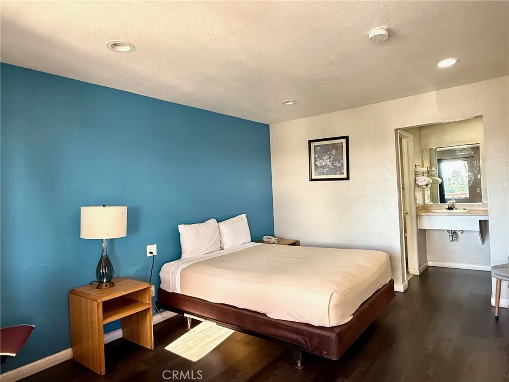 Additional image 20 of 430 W Palmdale Blvd, Palmdale, CA 93551