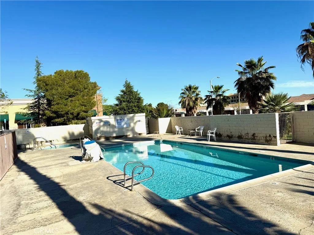 Additional image 60 of 430 W Palmdale Blvd, Palmdale, CA 93551