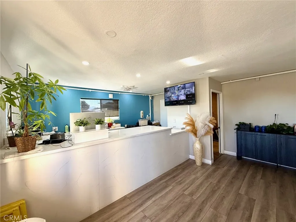 Additional image 19 of 430 W Palmdale Blvd, Palmdale, CA 93551