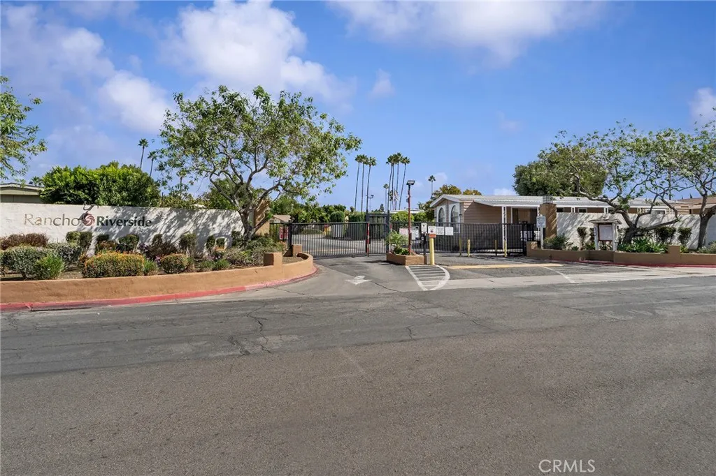3701 Fillmore Street Unit 32, Riverside, CA 92505