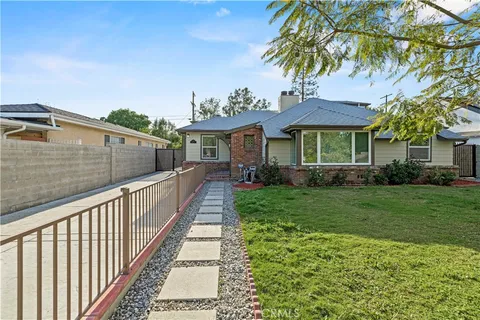 6531 Ranchito Avenue, Van Nuys, CA 91401 - MLS#: SR25091957
