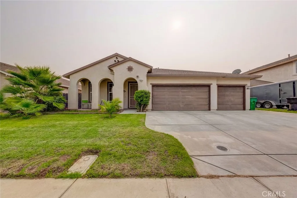 6684 Meadowlark Ave