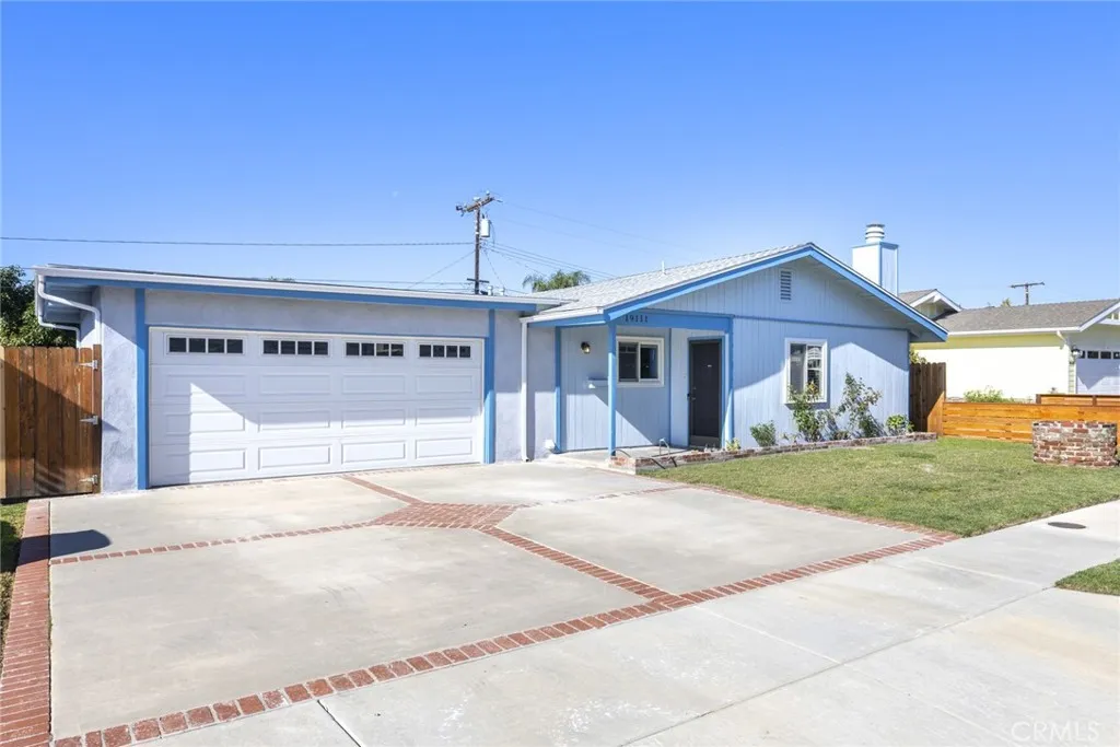 Additional image 3 of 19111 Carp Circle, Huntington Beach, CA 92646