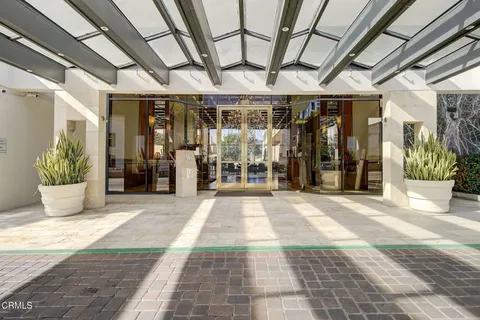 121 S Hope Street Unit 321, Los Angeles, CA MLS: P1-20626