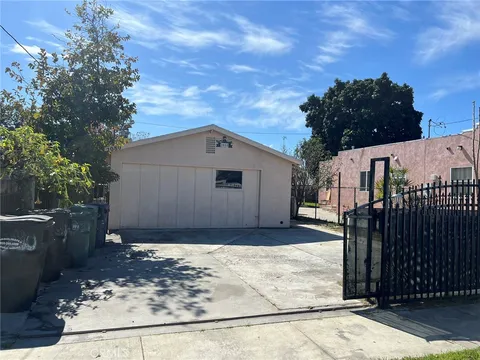 2080 E Oris St, Compton, CA MLS: WS24239073