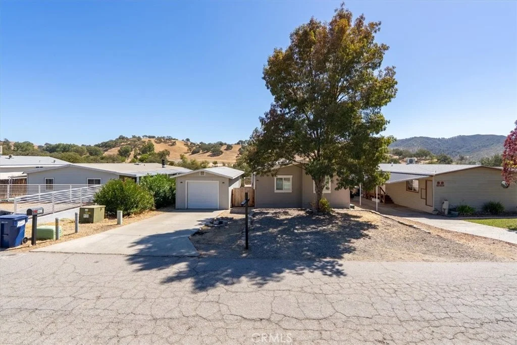 4398 Valley Lane, Paso Robles, CA 93446
