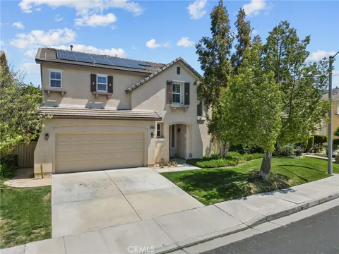 17650 Medley Ridge Drive, Canyon Country, CA MLS: SR25077824