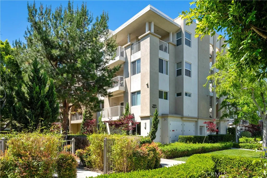 Additional image 36 of 13025 Park Place Unit 301, Hawthorne, CA 90250