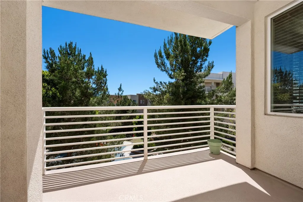 Additional image 9 of 13025 Park Place Unit 301, Hawthorne, CA 90250