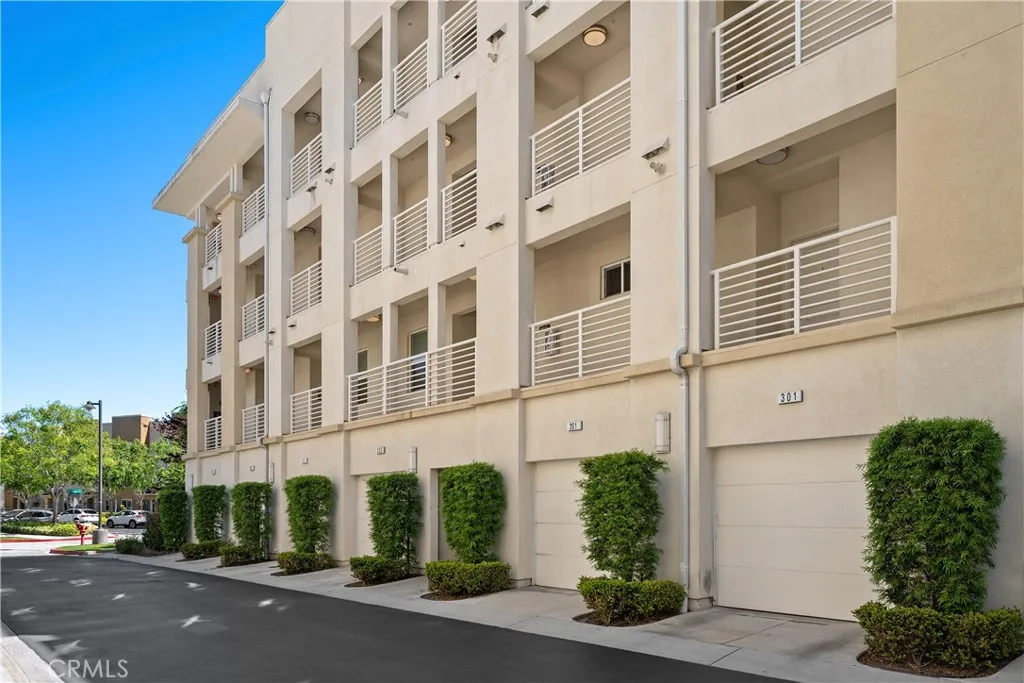 Additional image 60 of 13025 Park Place Unit 301, Hawthorne, CA 90250