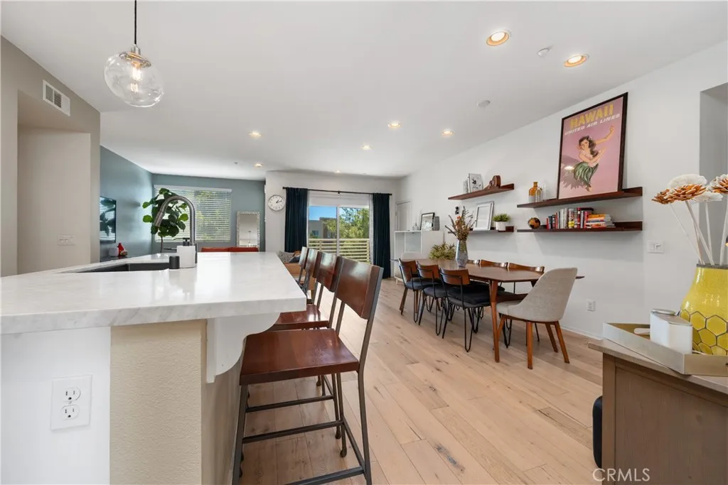 Additional image 5 of 13025 Park Place Unit 301, Hawthorne, CA 90250