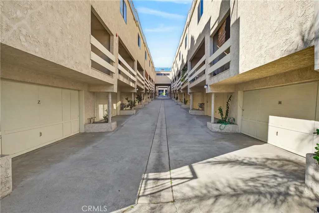 116 S Chapel Ave Unit J, Alhambra, CA 91801