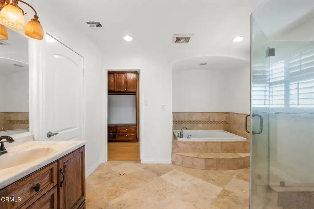 Additional image 75 of 2546 Commerce Way, Commerce, CA 90040
