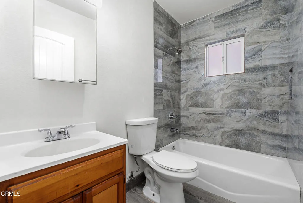Additional image 91 of 2546 Commerce Way, Commerce, CA 90040