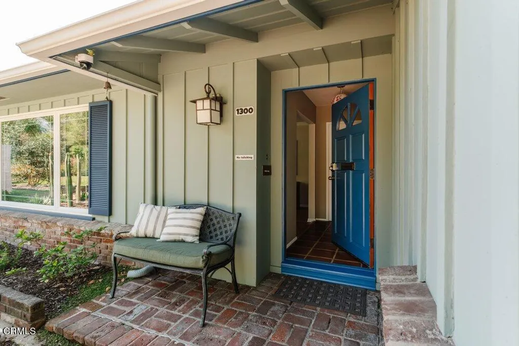 Additional image 5 of 1300 Meadowbrook Road, Altadena, CA 91001