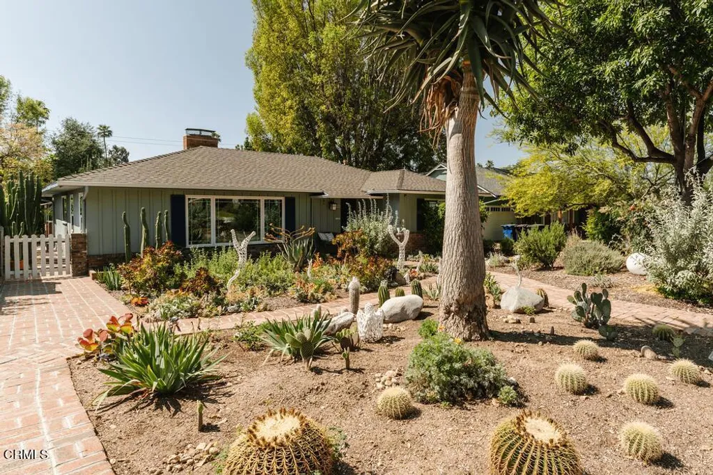 Additional image 3 of 1300 Meadowbrook Road, Altadena, CA 91001