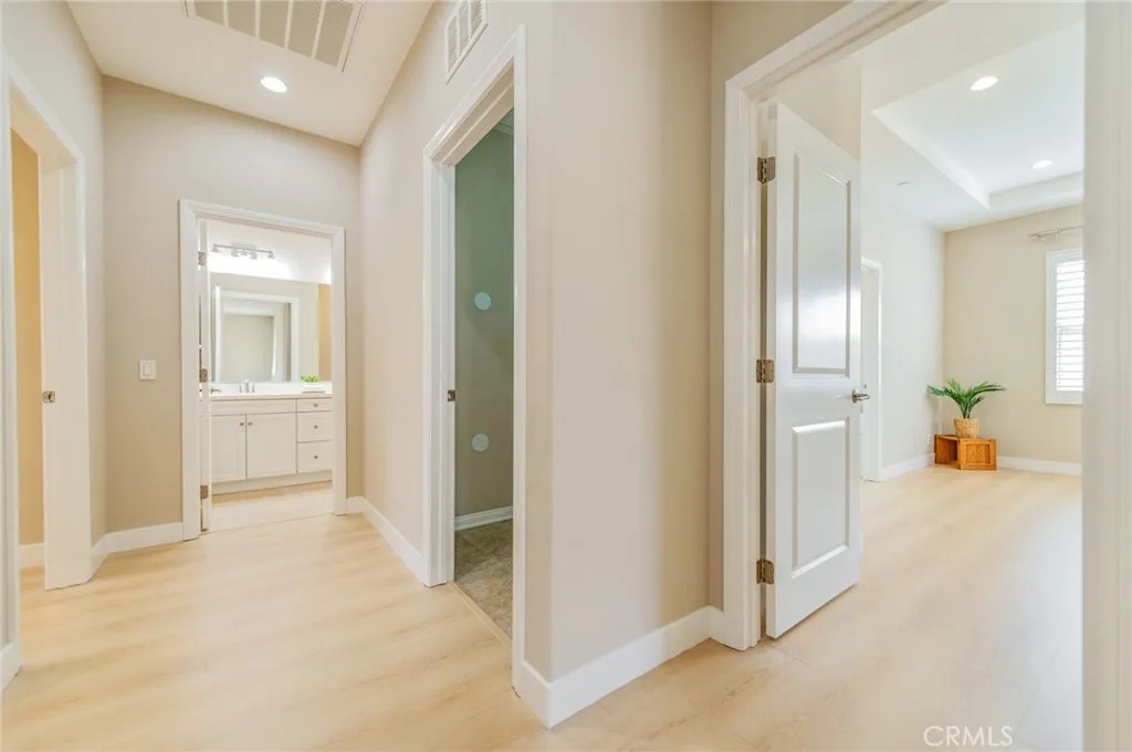 Additional image 36 of 167 Overbrook, Irvine, CA 92620