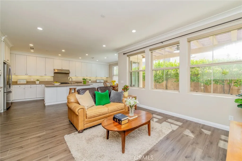 Additional image 6 of 167 Overbrook, Irvine, CA 92620