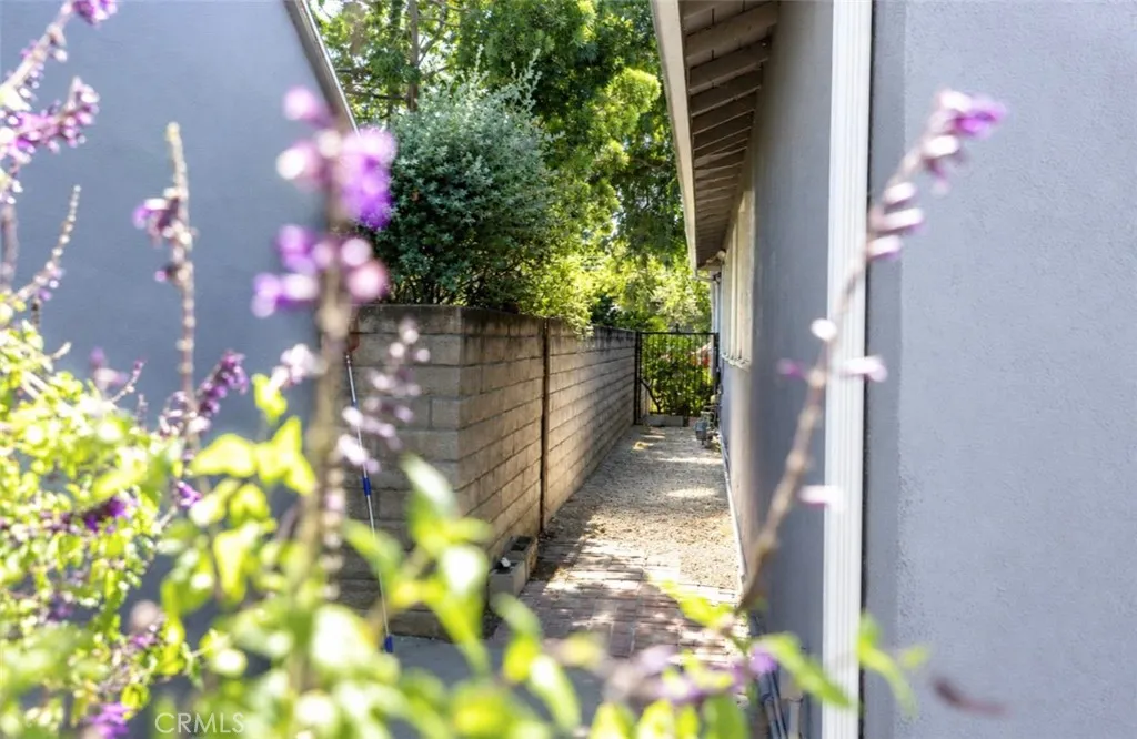 Additional image 32 of 6212 Langdon Avenue, Van Nuys, CA 91411