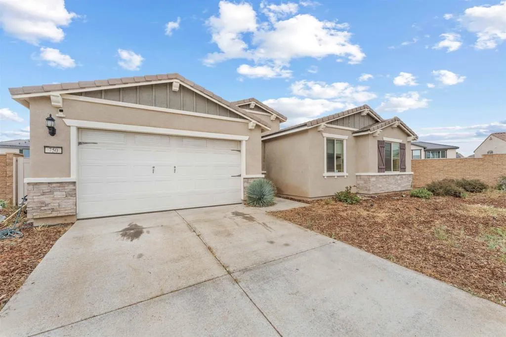 Additional image 2 of 750 Green Court, Perris, CA 92571