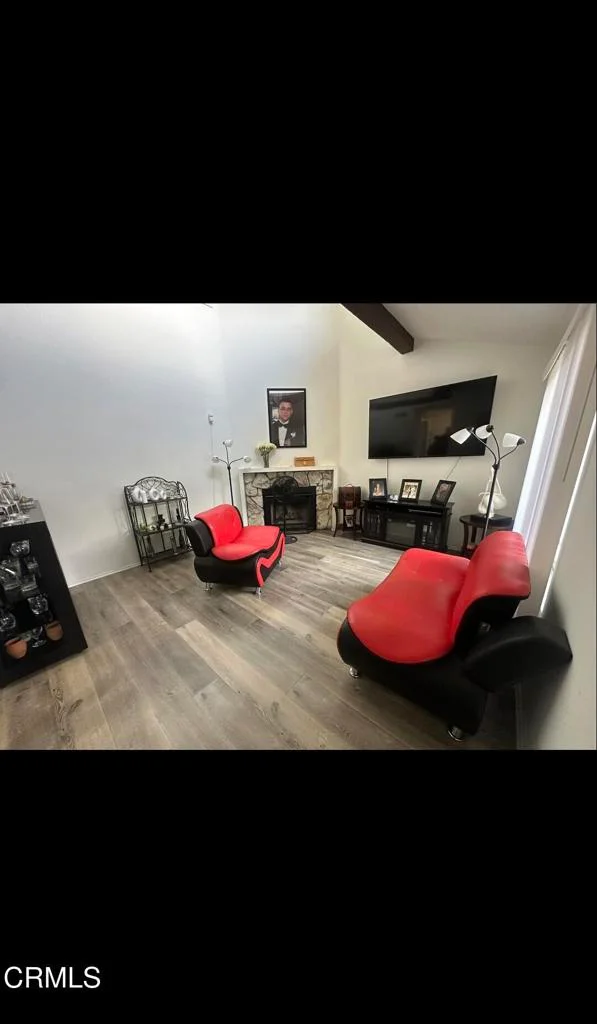512 E Bard Road, Oxnard, CA 93033