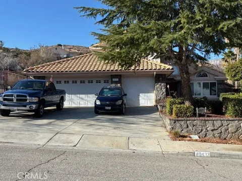 40433 Valiente Drive, Palmdale, CA MLS: SR25056518