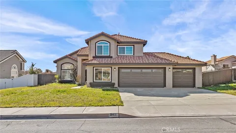 2411 W Calle Celeste Drive, Rialto, CA 92377 - MLS#: CV25013932