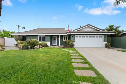523 N North Redwood Dr, Anaheim, CA MLS: OC25086528