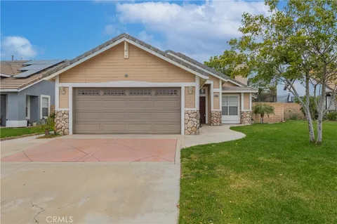 14850 Filly Lane, Fontana, CA MLS: AR25084167