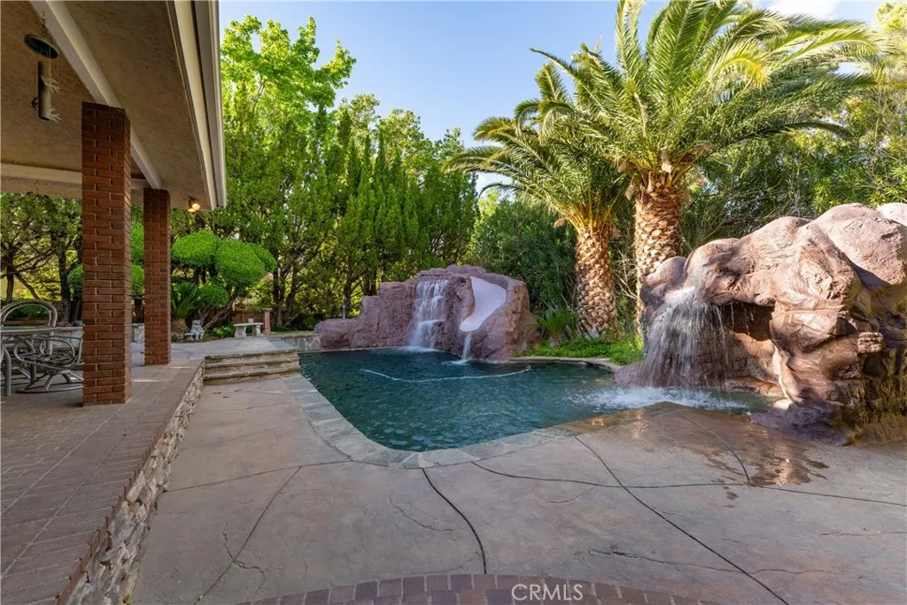 Additional image 99 of 41504 Mission Dr, Palmdale, CA 93551