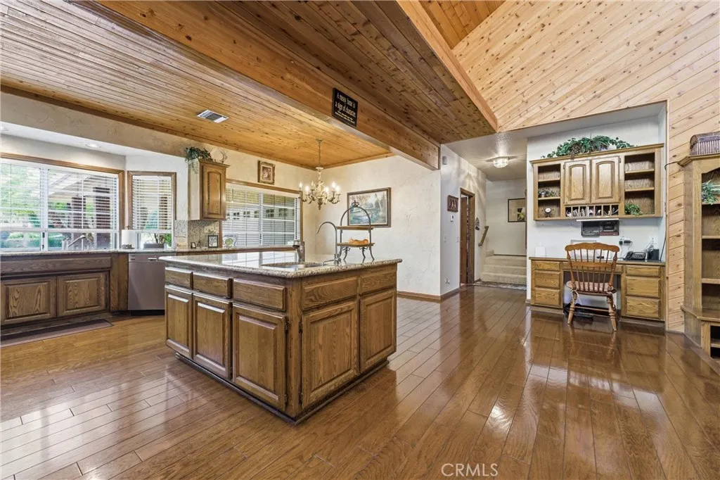 Additional image 81 of 41504 Mission Dr, Palmdale, CA 93551