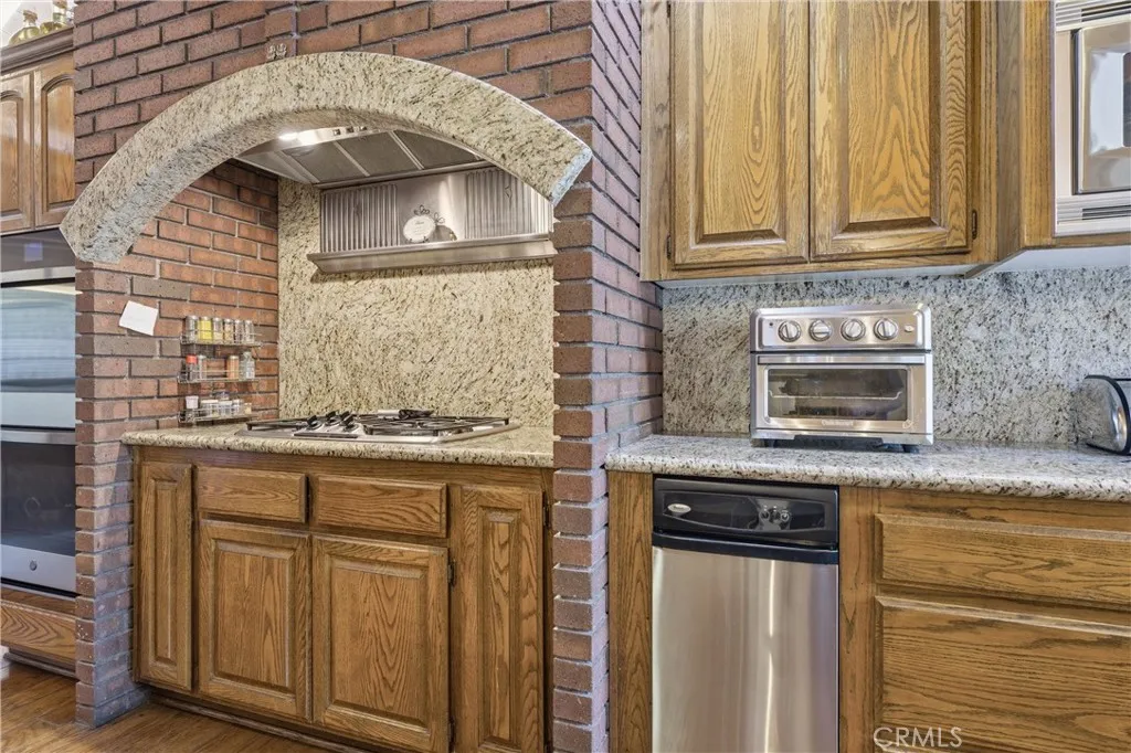 Additional image 30 of 41504 Mission Dr, Palmdale, CA 93551