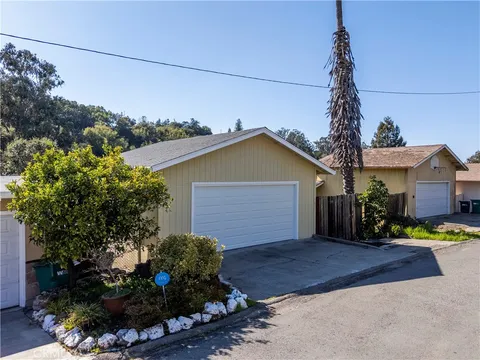 9214 Golf Links Road, Oakland, CA MLS: IV25071093