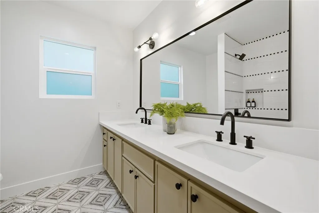 Additional image 25 of 2952 Java Road, Costa Mesa, CA 92626