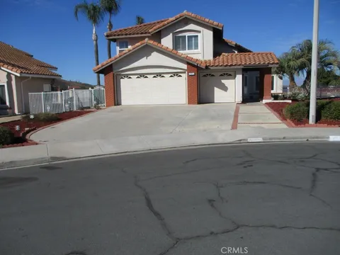 17474 Crestlake Lane, Riverside, CA 92503 - MLS#: CV24224207