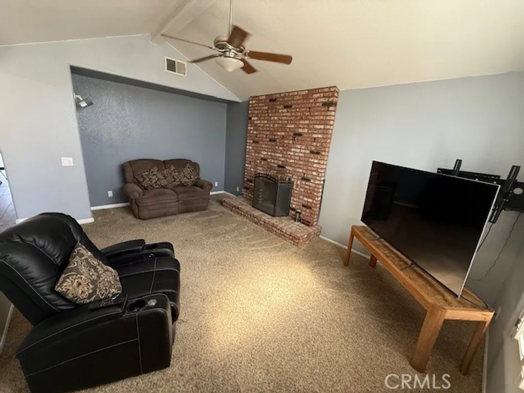 Additional image 6 of 19534 Kiningham Drive, Bloomington, CA 92316