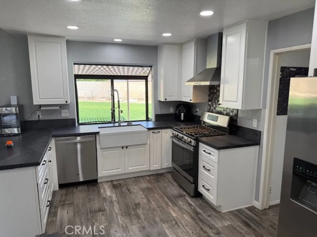 Additional image 8 of 19534 Kiningham Drive, Bloomington, CA 92316