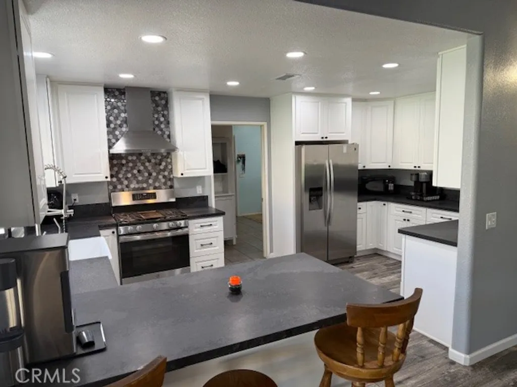 Additional image 9 of 19534 Kiningham Drive, Bloomington, CA 92316