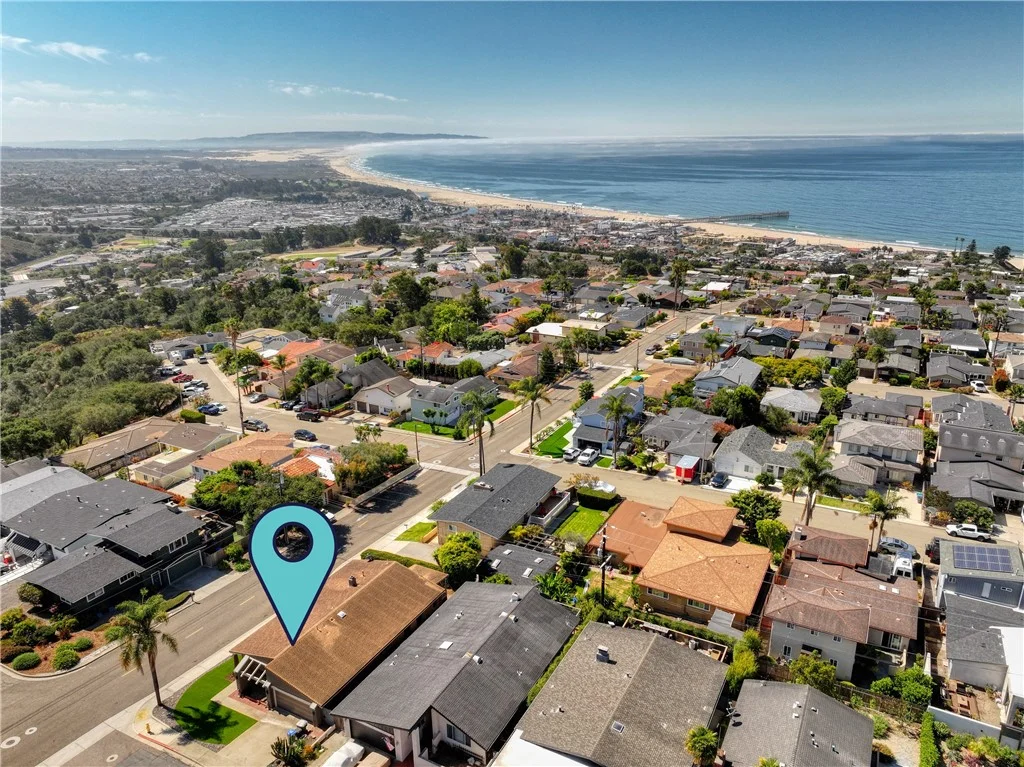 901 Visalia Street, Pismo Beach, CA 93449
