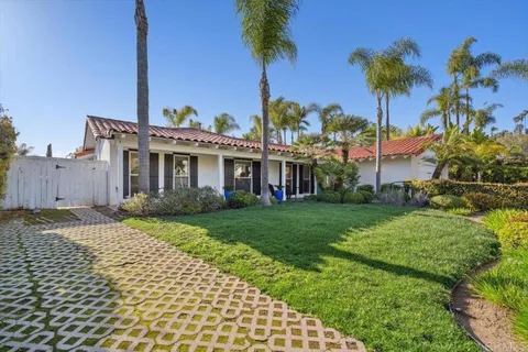 1065 Cypress Drive, Vista, CA 92084 - MLS#: NDP2502617