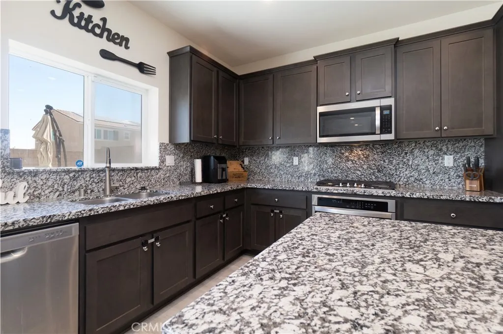 Additional image 49 of 11347 Quail Hollow Street, Victorville, CA 92392