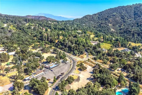 39065 Oak Glen Road, Oak Glen, CA MLS: IG25045192
