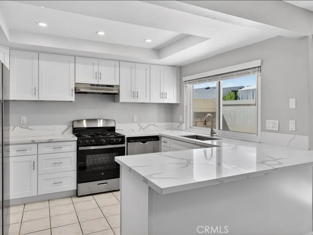 Additional image 4 of 5442 Villa Way Unit 4, Cypress, CA 90630