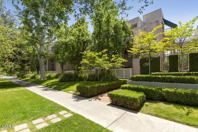 1310 E Orange Grove Boulevard Unit 203, Pasadena, CA 91104