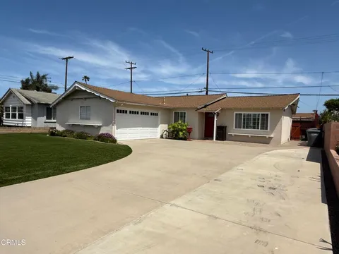 833 Bryce Canyon Avenue, Oxnard, CA MLS: V1-29945