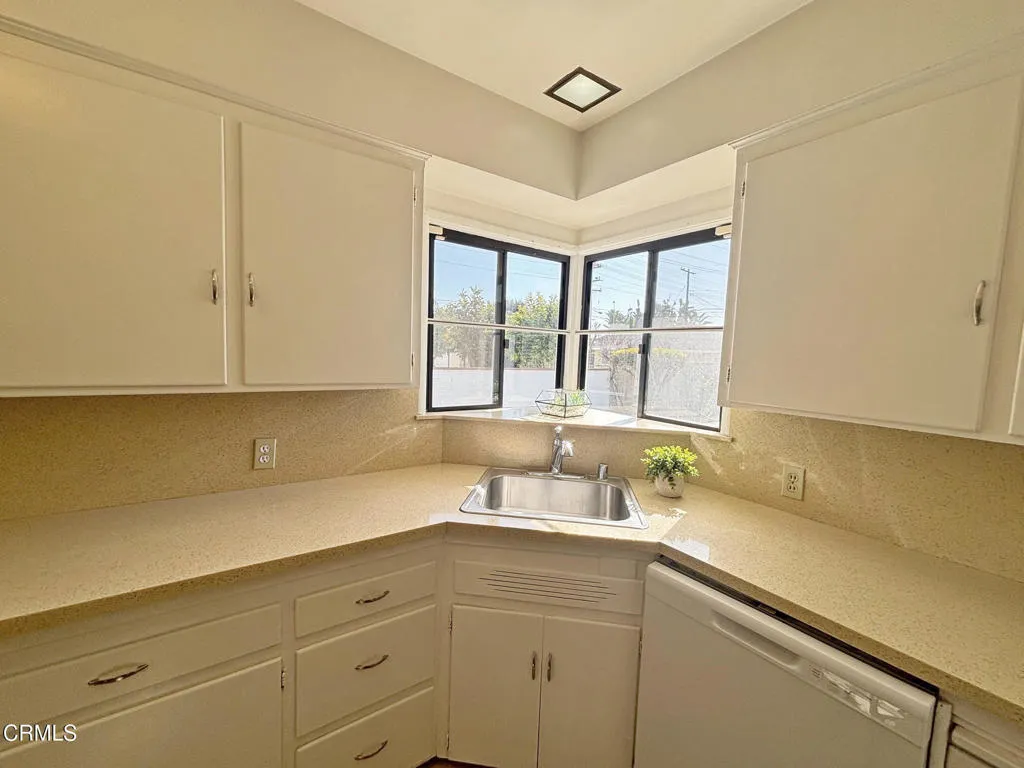 Additional image 44 of 210 W Woodruff Avenue, Arcadia, CA 91007