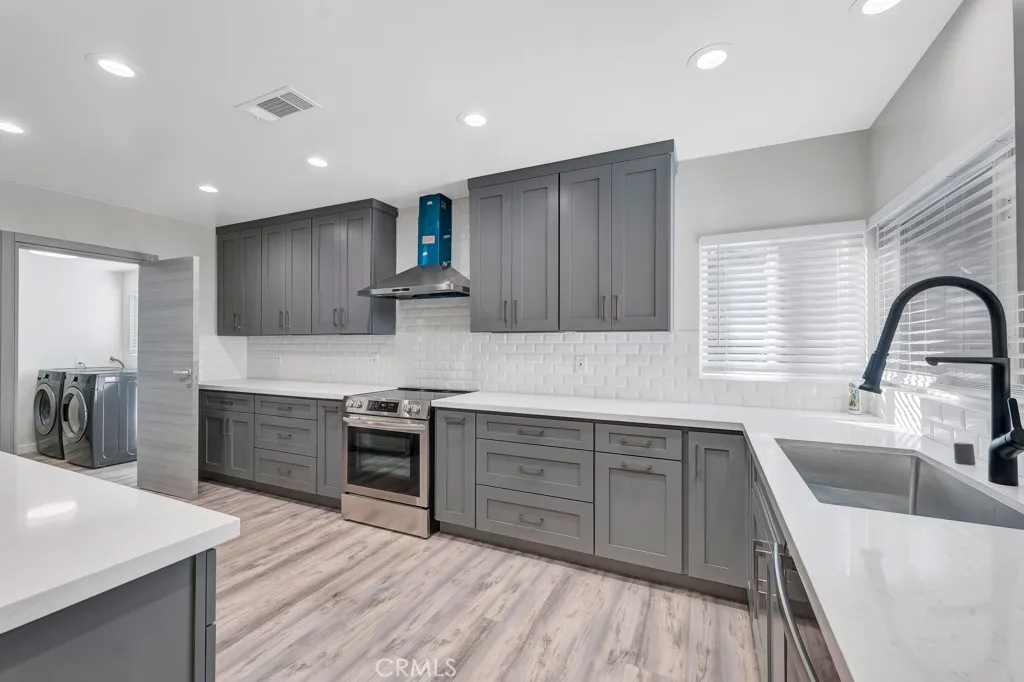 Additional image 47 of 19653 Valdez Drive, Tarzana, CA 91356