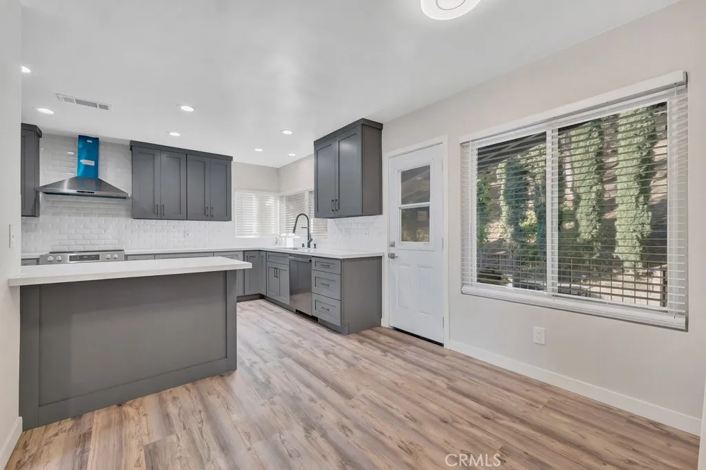 Additional image 5 of 19653 Valdez Drive, Tarzana, CA 91356